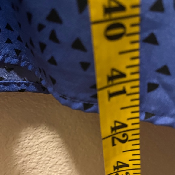 Black and Blue sleeveless dress - Picture 3 of 3